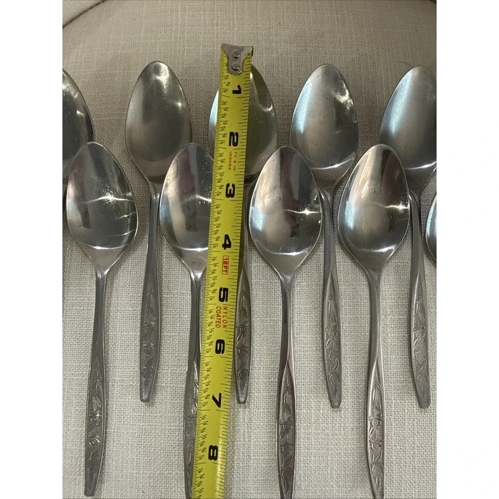 12 Big Soup Spoon CUS1 Custom Craft‎ Stainless Roses Flowers Taiwan